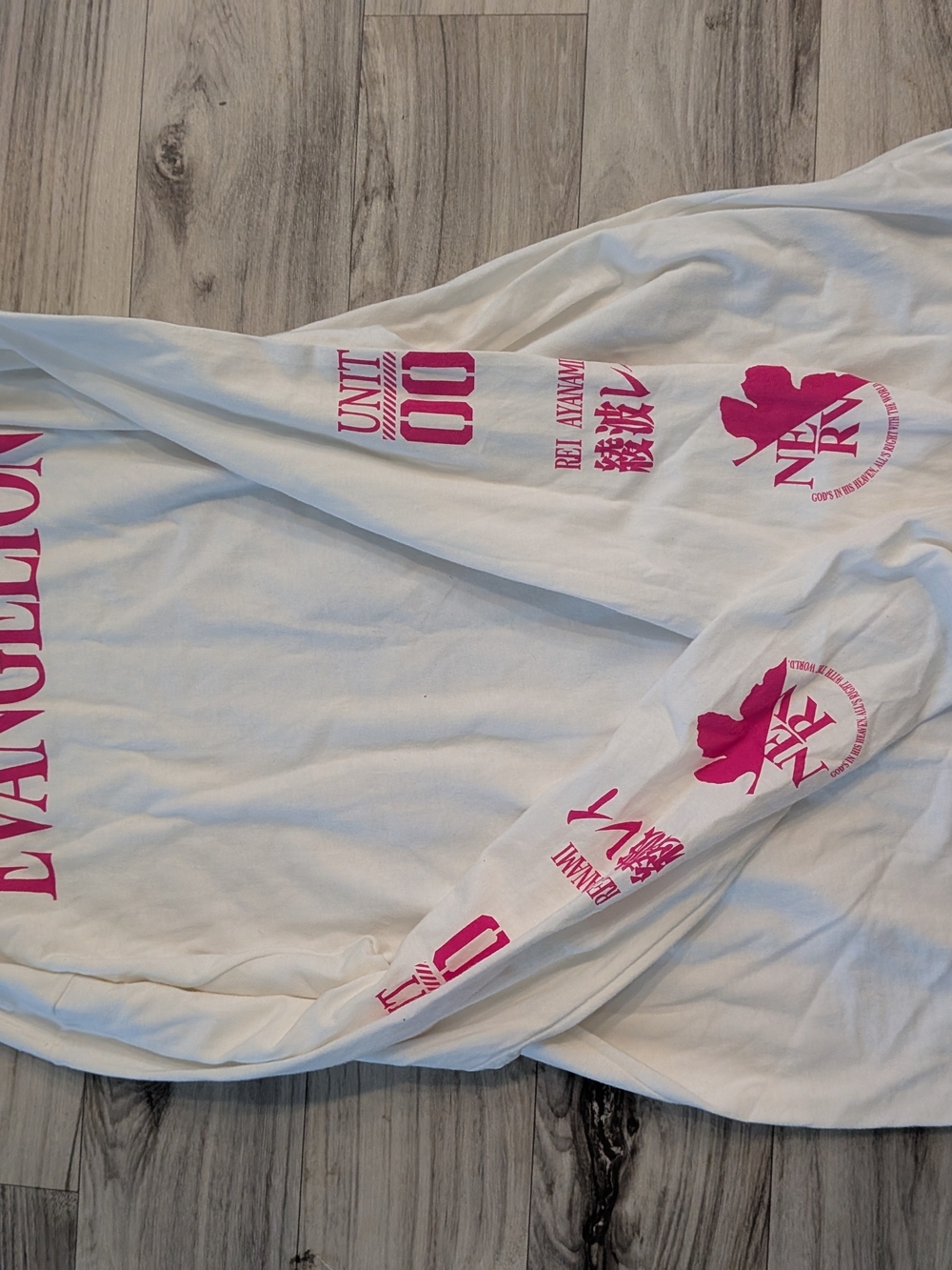 Atsuko White Long-Sleeve Graphic Tee with Pink & Blue Anime Print Large - Picture 10 of 10